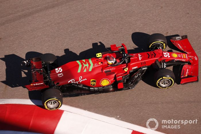 Carlos Sainz Jr., Ferrari SF21