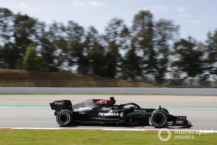 Lewis Hamilton, Mercedes W12