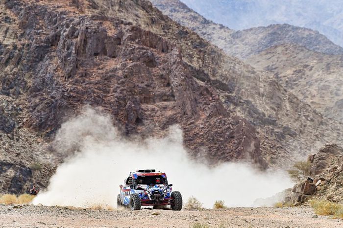 #411 SNAG Racing Team BRP: Sergei Kariakin, Anton Vlasiuk