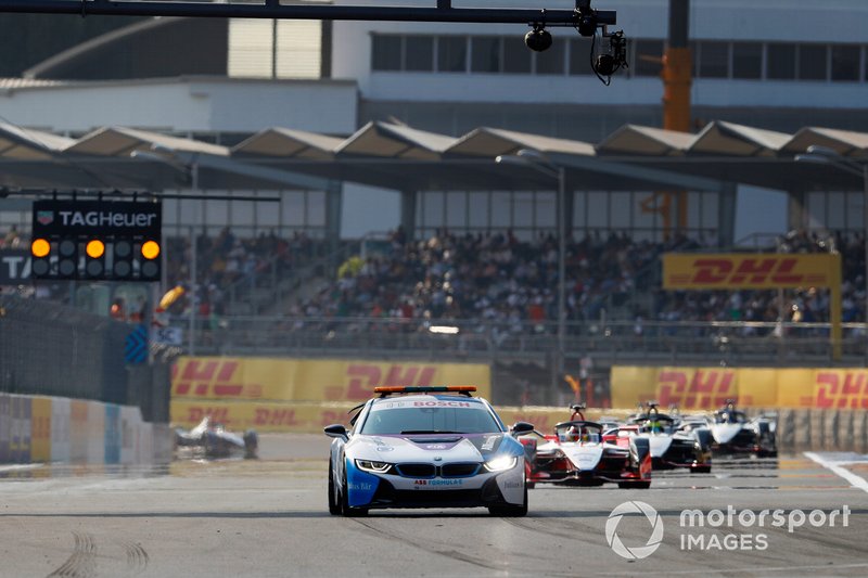 Pascal Wehrlein, Mahindra Racing, M5 Electro, follows the Safety Car