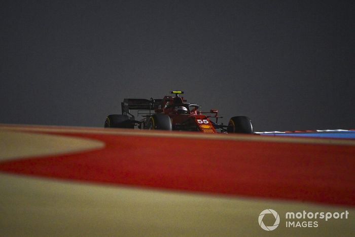 Carlos Sainz Jr., Ferrari SF21