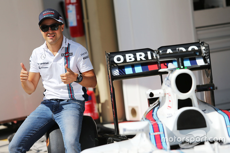 Felipe Massa mit Williams FW38 im speziellen Design für seinen letzten Heim-Grand-Prix