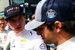 Max Verstappen, Red Bull Racing con Carlos Sainz Jr., Scuderia Toro Rosso