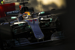 Льюіс Хемілтон, Mercedes AMG F1 W08