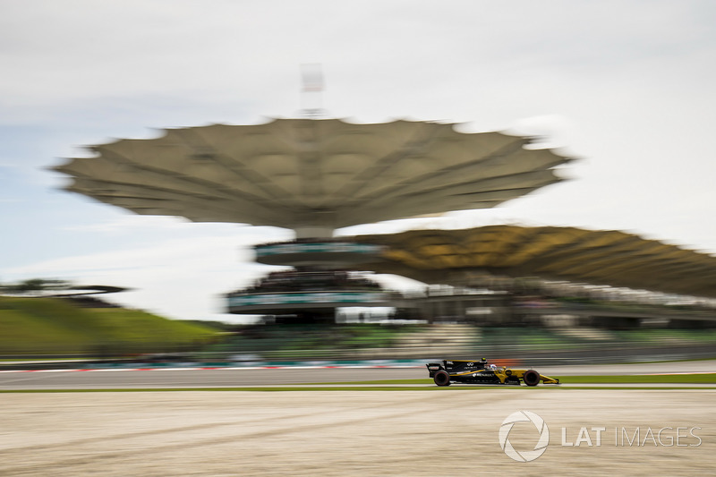 15. Jolyon Palmer, Renault Sport F1 Team RS17