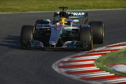Lewis Hamilton, Mercedes F1 W08