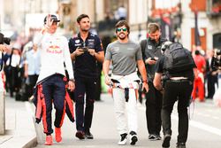 Max Verstappen, Red Bull, Fernando Alonso, McLaren