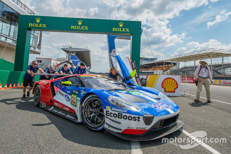 #69 Ford Chip Ganassi Racing