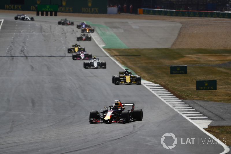 Даніель Ріккардо, Red Bull Racing RB14, Ніко Хюлькенберг, Renault Sport F1 Team R.S. 18, Шарль Леклер, Sauber C37