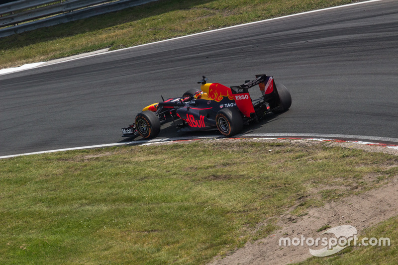 Max Verstappen, RB8 lors des Jumbo Racing Days