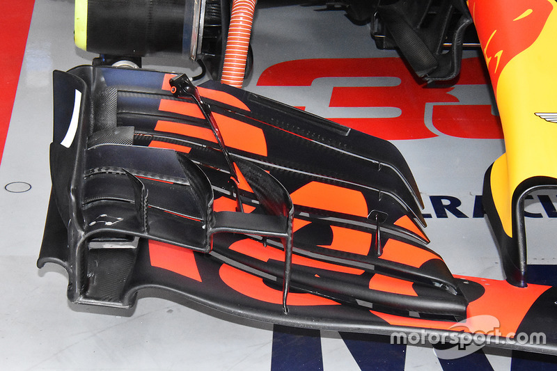 Red Bull Racing RB14 front wing detail