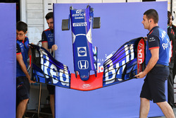 Переднє антикрило Scuderia Toro Rosso STR13