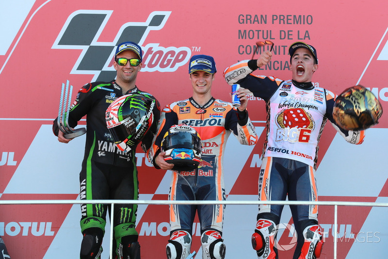 Подиум: победитель Дани Педроса, Repsol Honda Team, второе место – Жоан Зарко, Monster Yamaha Tech 3, третье место – Марк Маркес, Repsol Honda Team