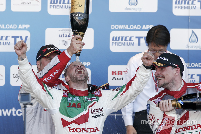 Yvan Muller, Tiago Monteiro et Norbert Michelisz