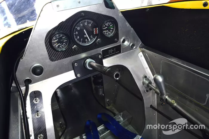 Minardi PS04
