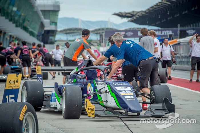  Tatiana Calderón, Seven GP