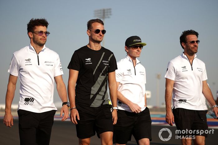 #93 Peugeot Totalenergies Peugeot 9X8: Mikkel Jensen, Nico Müller, Jean-Eric Vergne