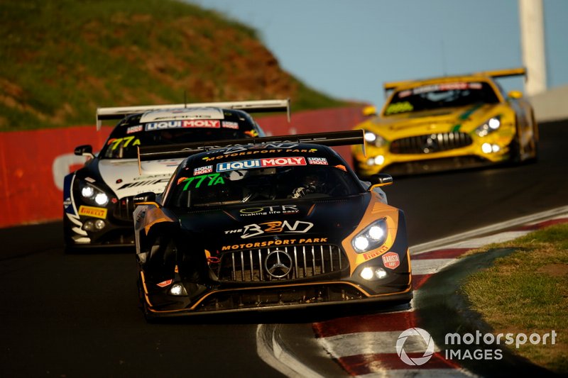 #777 The Bend Motorsport Park Mercedes AMG GT GT3: Yasser Shahin, David Reynolds, Luke Youlden