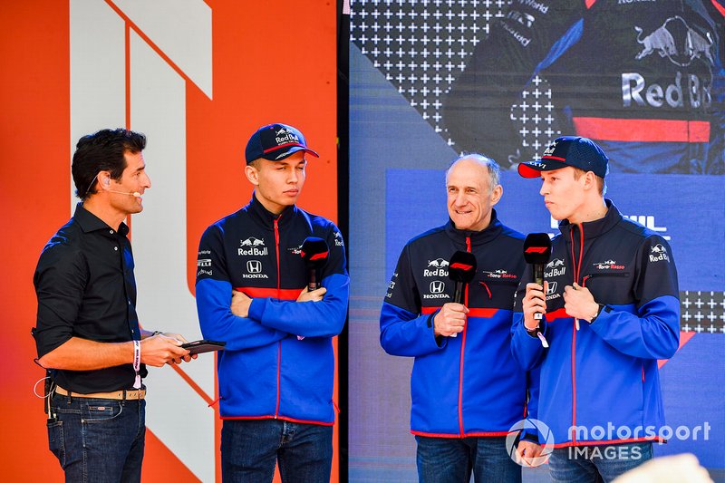 Mark Webber, Alexander Albon, Scuderia Toro Rosso, Franz Tost, Team Principal, Toro Rosso et Daniil Kvyat, Toro Rosso à Federation Square