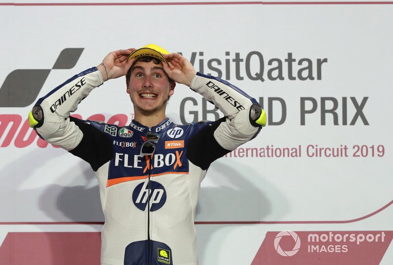 Podio: il vincitore della gara Lorenzo Baldassarri, Pons HP40