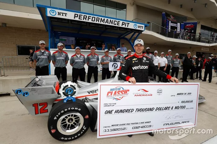 Ganador de la pole Will Power, Team Penske Chevrolet