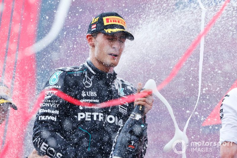 Verstappen Defended, Mercedes Trashed: The Inside Story You Need To See - 1wl9jww
