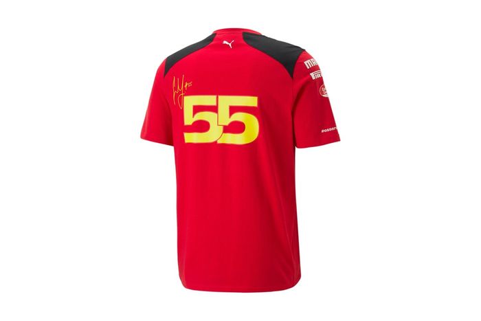 Equipación de Ferrari para la temporada 2023 de Fórmula 1