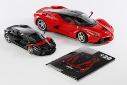 Amalgam Collection: Ferrari LaFerrari im Maßstab 1:12 und 1:8