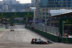 Romain Grosjean, Haas F1 Team VF-16
