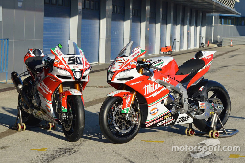 Bikes of Lorenzo Savadori, Milwaukee Aprilia World Superbike Team, Eugene Laverty, Milwaukee Aprilia