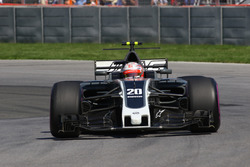 Кевін Магнуссен, Haas F1 Team VF-17