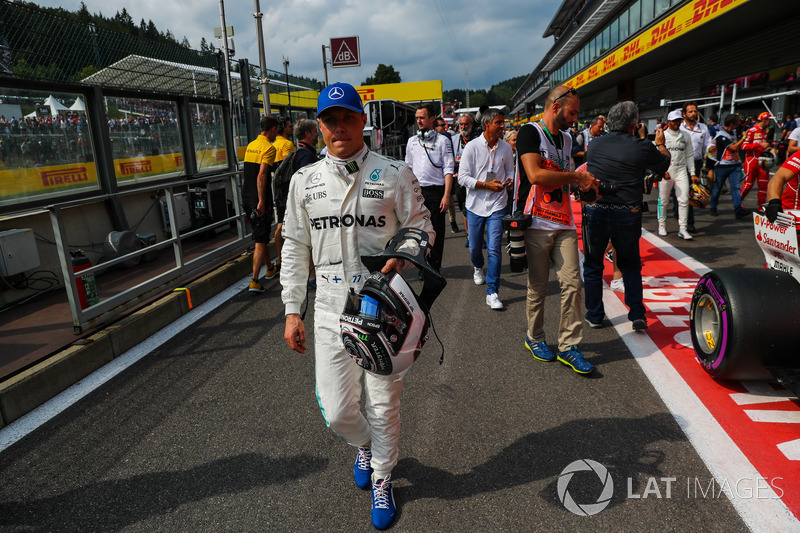 Valtteri Bottas, Mercedes AMG F1 celebrates in parc ferme
