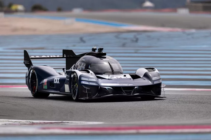 Jacky Ickx, Genesis Magma Racing