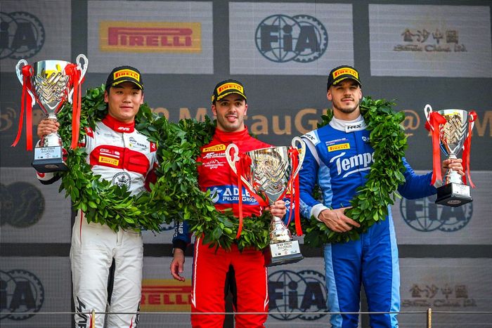 Antonio Fuoco, AF Corse, Yifei Ye, Harmony Racing, Alessio Picariello, Tempo by Absolute Racing