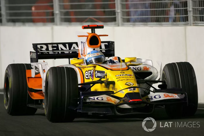 Fernando Alonso, Renault F1 Team R28