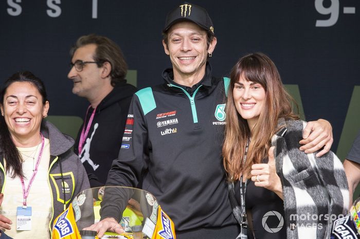 Valentino Rossi, Petronas Yamaha SRT, nove volte campione del mondo