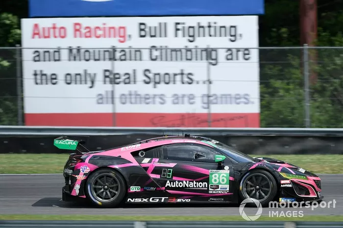 #86 Meyer Shank Racing w/ Curb-Agajanian Acura NSX GT3, GTD: Mario Farnbacher, Trent Hindman