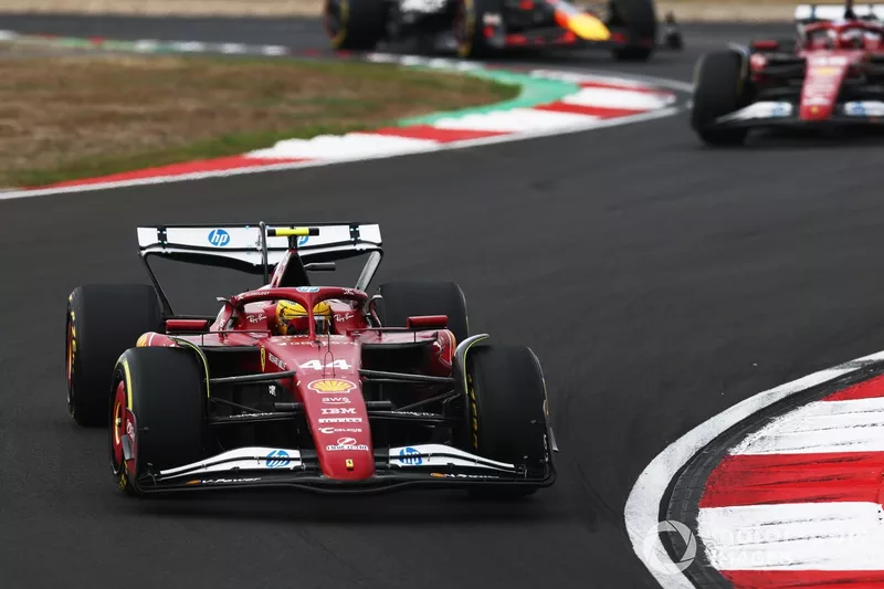 Charles Leclerc, Ferrari, Lewis Hamilton
