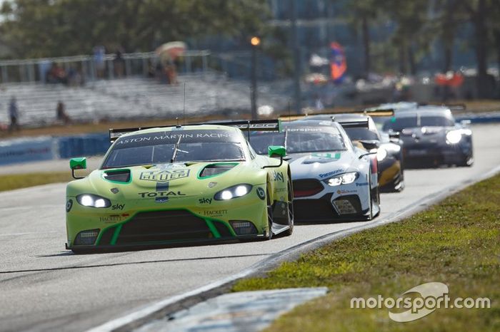 #97 Aston Martin Racing Aston Martin Vantage AMR: Alex Lynn, Maxime Martin