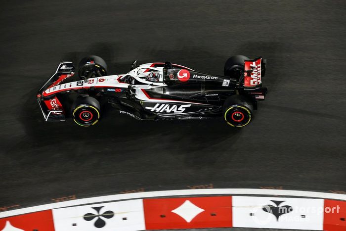 Kevin Magnussen, Haas VF-23