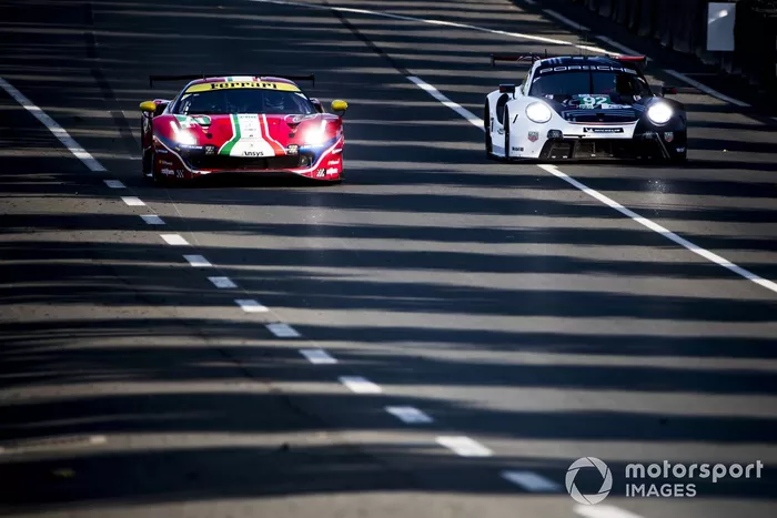 #71 AF Corse Ferrari 488 GTE EVO: Davide Rigon, Miguel Molina, Sam Bird, #92 Porsche GT Team Porsche 911 RSR: Michael Christensen, Kevin Estre, Laurens Vanthoor