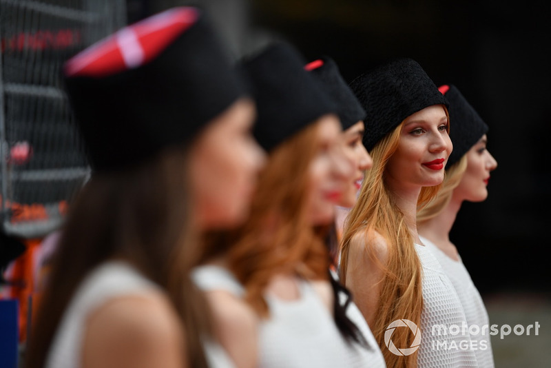 Grid girl