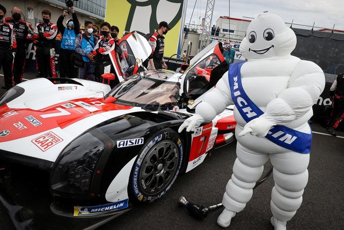 #7 Toyota Gazoo Racing Toyota GR010 - Hybrid Hypercar, Mike Conway, Kamui Kobayashi, Jose Maria Lopez