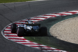 Lewis Hamilton, Mercedes AMG F1 W08, large sur un vibreur
