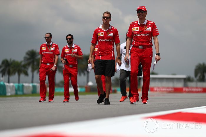 Sebastian Vettel, Ferrari y Riccardo Adami, ingeniero de carrera de Ferrari