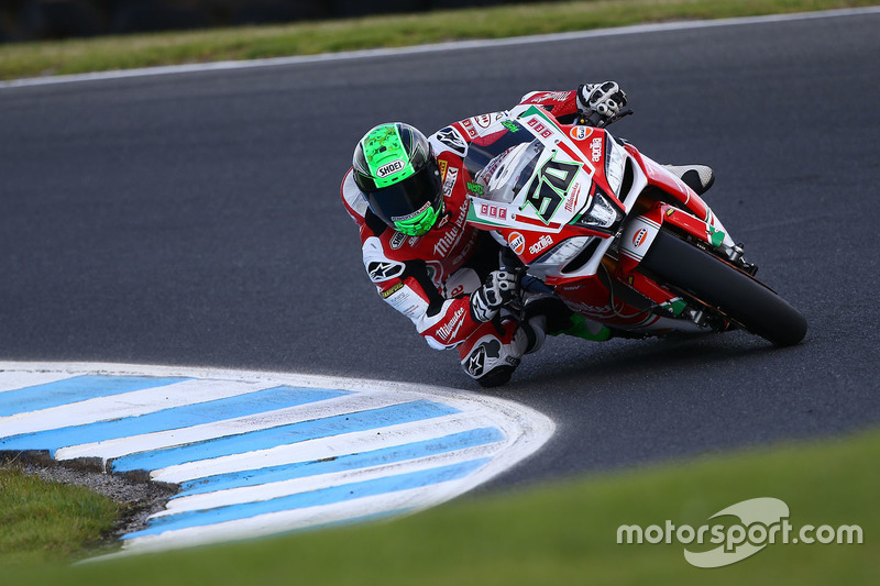 Eugene Laverty, Milwaukee Aprilia World Superbike Team