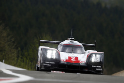 #2 Porsche Team, Porsche 919 Hybrid: Timo Bernhard, Earl Bamber, Brendon Hartley