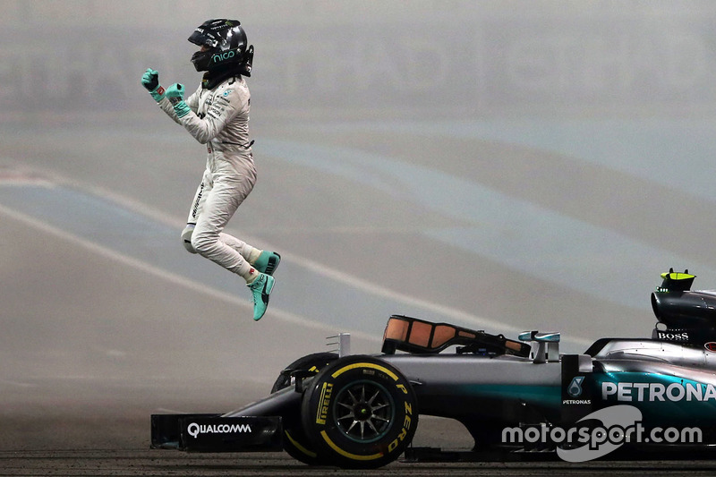 Second placed Nico Rosberg, Mercedes AMG F1 W07 Hybrid celebrates his World Championship at the end 