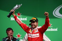 Podium: derde plaats Sebastian Vettel, Ferrari