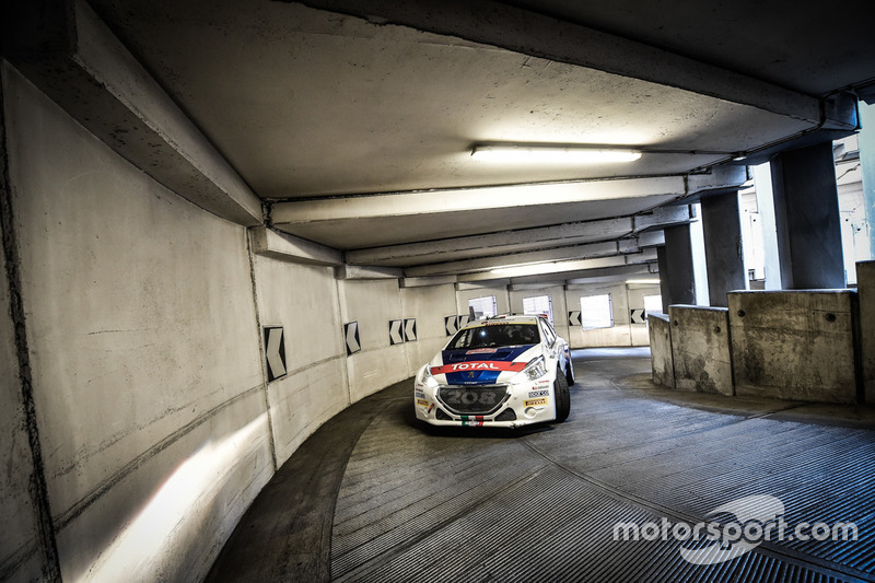 Paolo Andreucci e Anna Andreussi, Peugeot 208 T16, Peugeot Sport Italia